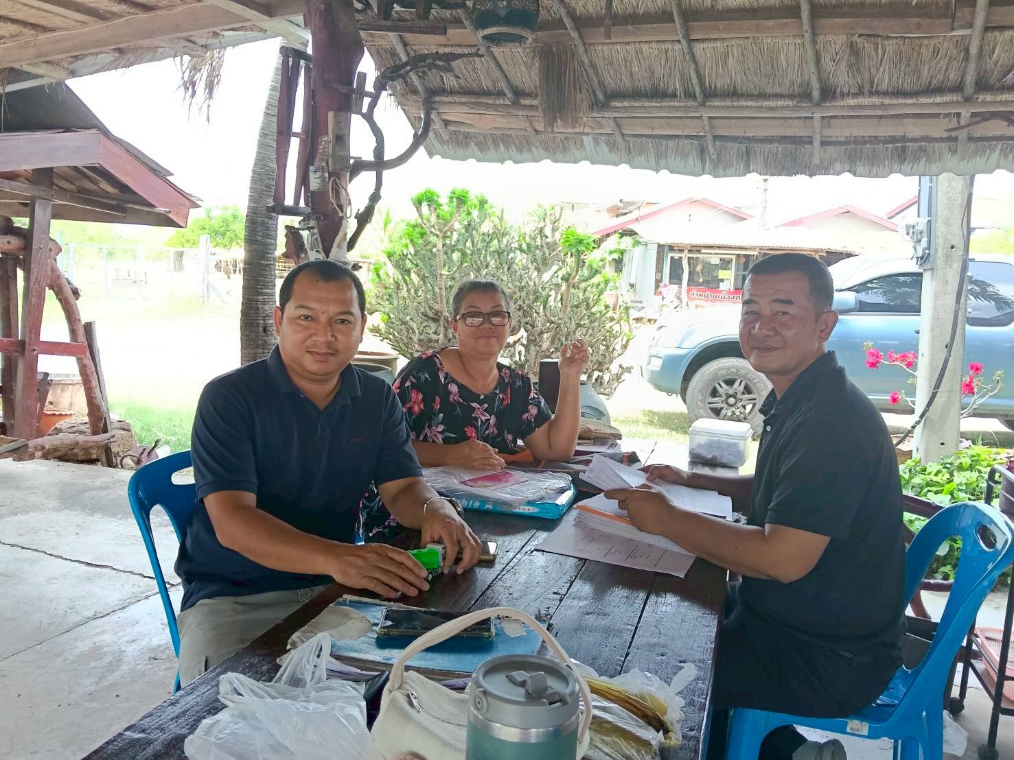 พช.พล ติดตามการดำเนินงานโครงการแก้ไขปัญหาความยากจน (กข.คจ.) ตำบลหนองแวงนางเบ้าและตำบลหัวทุ่ง