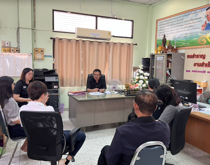 พช.พล : ประชุมเจ้าหน้าที่พัฒนาชุมชนประจำเดือนเมษายน