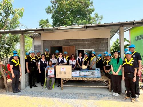 พช.พล : ร่วมมอบบ้านครัวเรือนเป้าหมาย ตามโครงการขจัดความยากจนและพัฒนาคนทุกช่วงวัยอย่างยั่งยืน ตามหลักปรัชญาของเศรษฐกิจพอเพียง